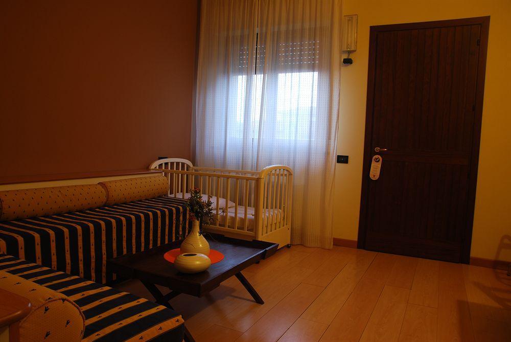 Nuovo Hotel Vigevano Ngoại thất bức ảnh