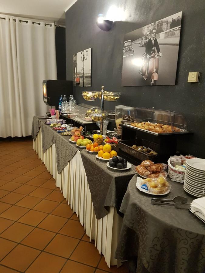 Nuovo Hotel Vigevano Ngoại thất bức ảnh